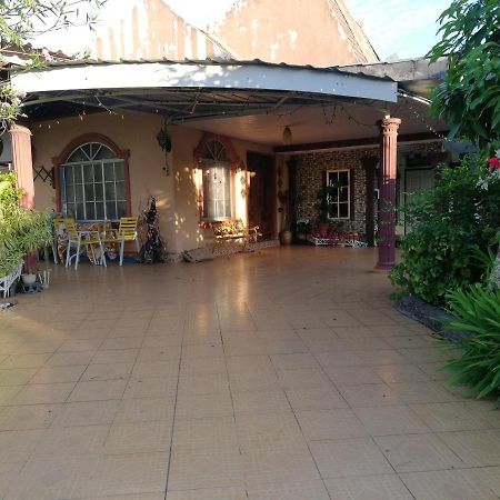 Love Homestay Ct Kangar Eksteriør billede